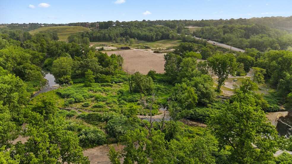 More Photos Of 5000 Warner Rd, Garfield Heights Land For Sale