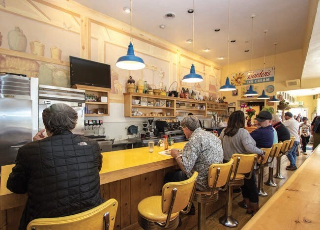 More Photos Of 200 Shoreline Hwy, Mill Valley Restaurant For Lease