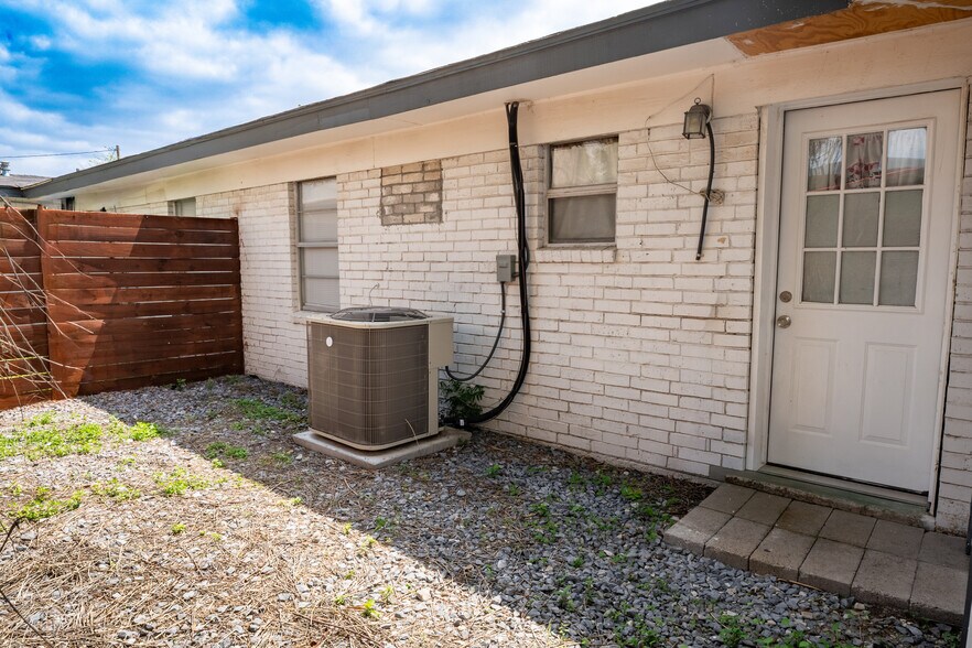 More Photos Of 2513 Beaumont Ave, McAllen Apartments For Sale