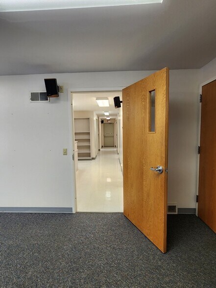 More Photos Of 275 E 4th St, Emporium Medical For Sale