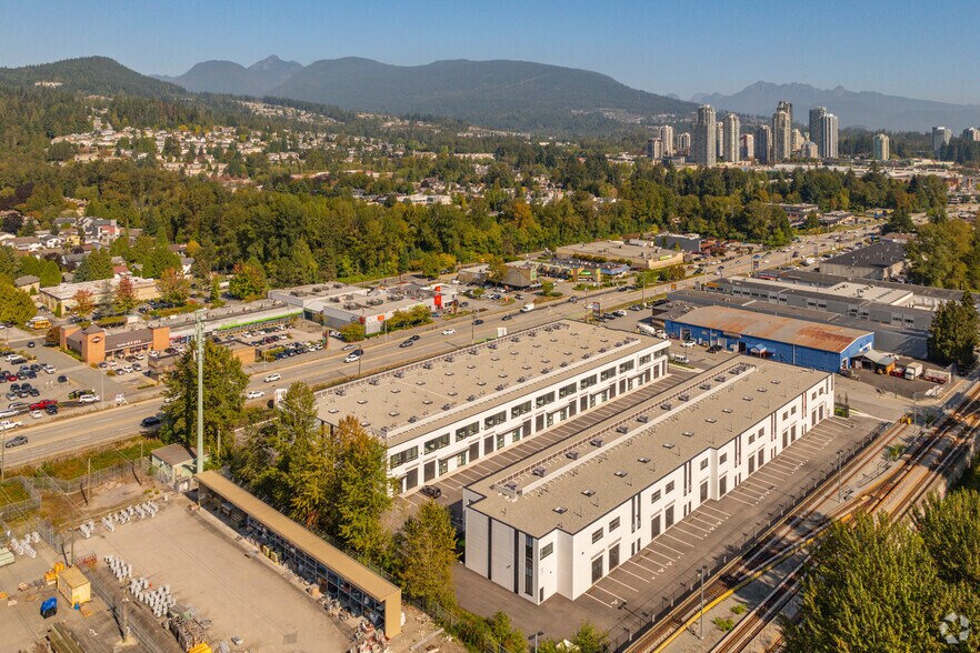 More Photos Of 2660 Barnet Hwy, Coquitlam Warehouse For Sale
