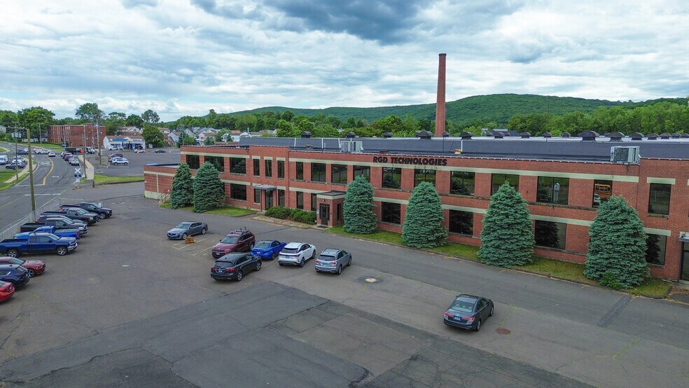 More Photos Of 50 Emmett St, Bristol Manufacturing For Lease