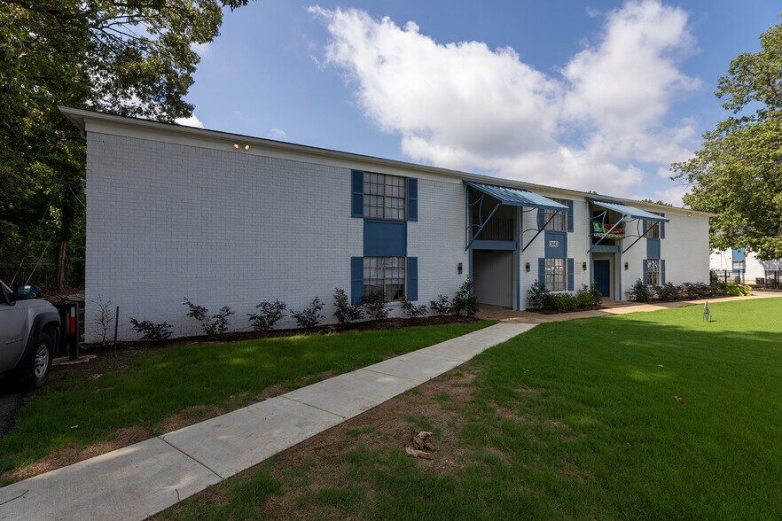 More Photos Of 3417-3443 Spottswood Ave, Memphis Apartments For Sale