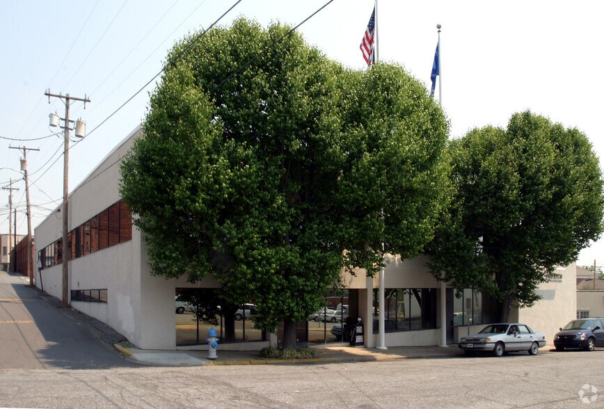 More Photos Of 30 E 1st Ave, Lexington Office For Lease