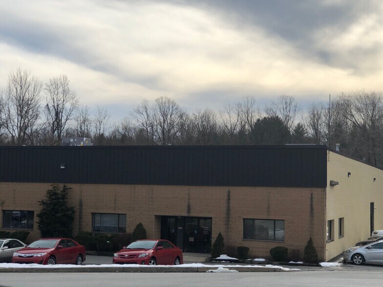 More Photos Of 1 Raymond Dr, Havertown Unknown For Lease