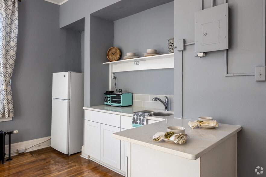 More Photos Of 508 N Tryon St N, Charlotte Apartments For Sale