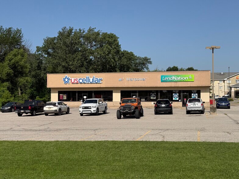 More Photos Of 4007 Parkview Dr, Pittsburg General Retail For Lease