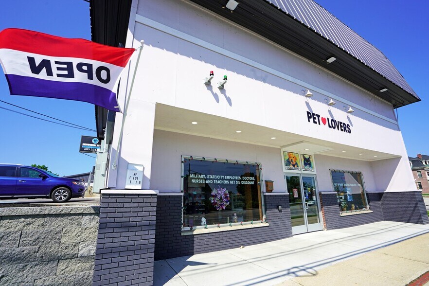 Primary Photo Of 80 S Main St, Concord Freestanding For Lease