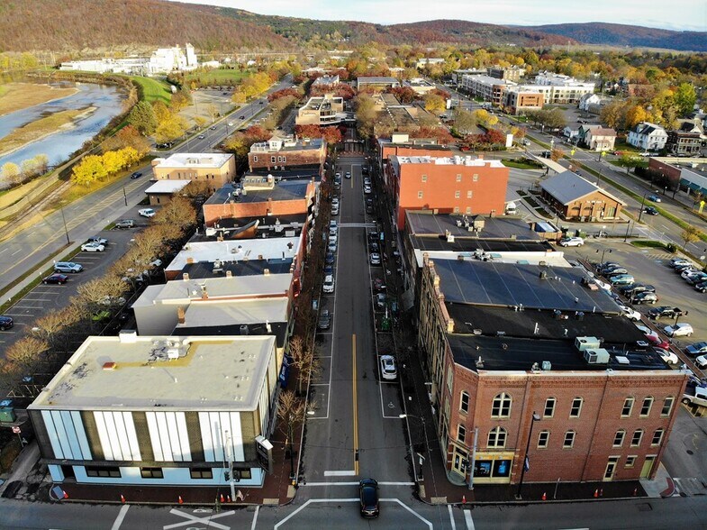 More Photos Of 29 E Market St, Corning Office Residential For Lease