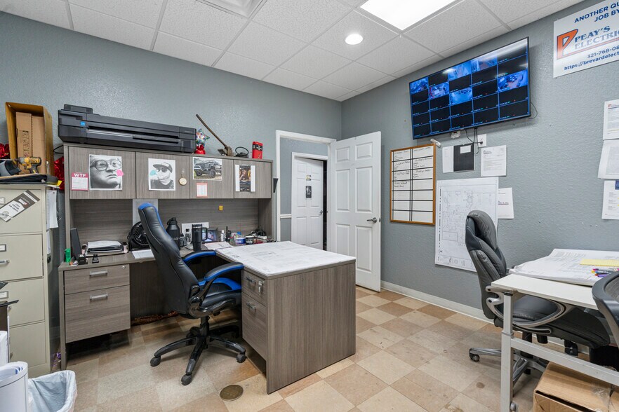 More Photos Of 7790 Industrial Rd, Melbourne Warehouse For Sale