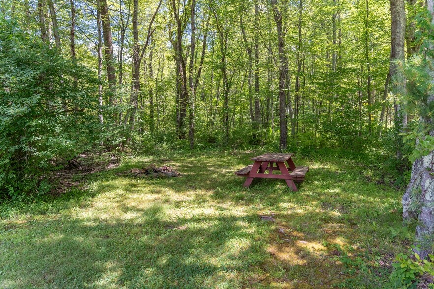 More Photos Of 1379 CT-197, Woodstock Specialty For Sale