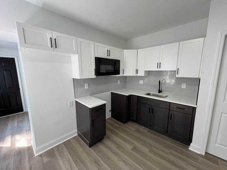 More Photos Of 921-929 W 3rd st, Chester Multifamily For Sale