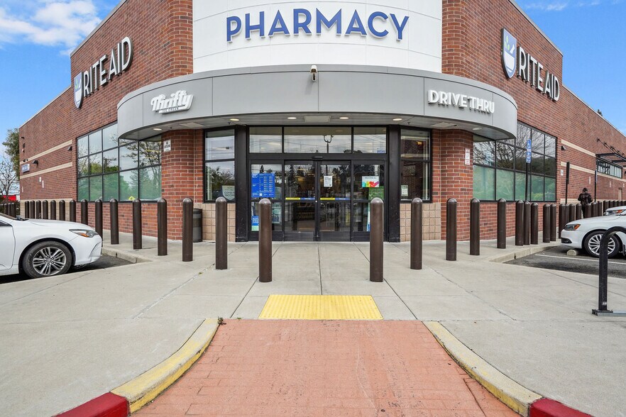 More Photos Of 4241 Marconi Ave, Sacramento Drugstore For Lease