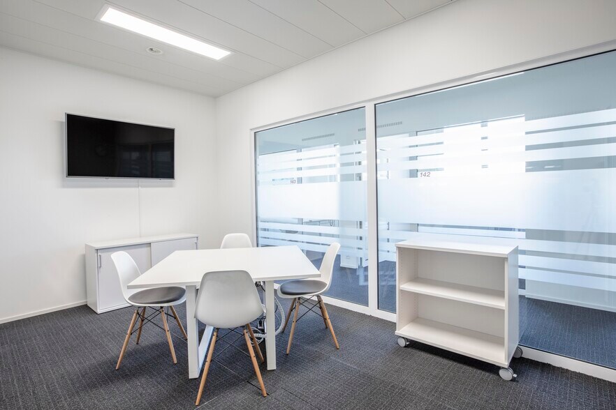 More Photos Of 1103 Stewart Ave, Garden City Coworking Space