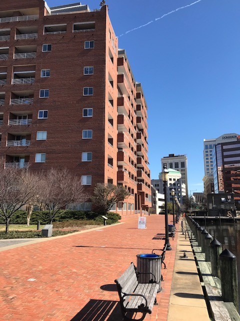 More Photos Of 215 Brooke Ave, Norfolk Office Residential For Sale