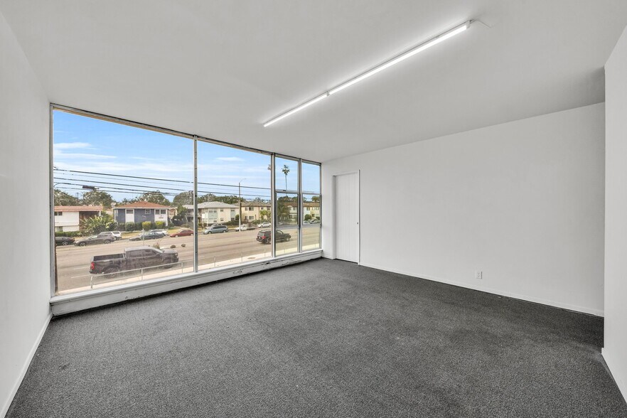 More Photos Of 2402-2610 W Imperial Hwy, Hawthorne Storefront Retail Office For Lease