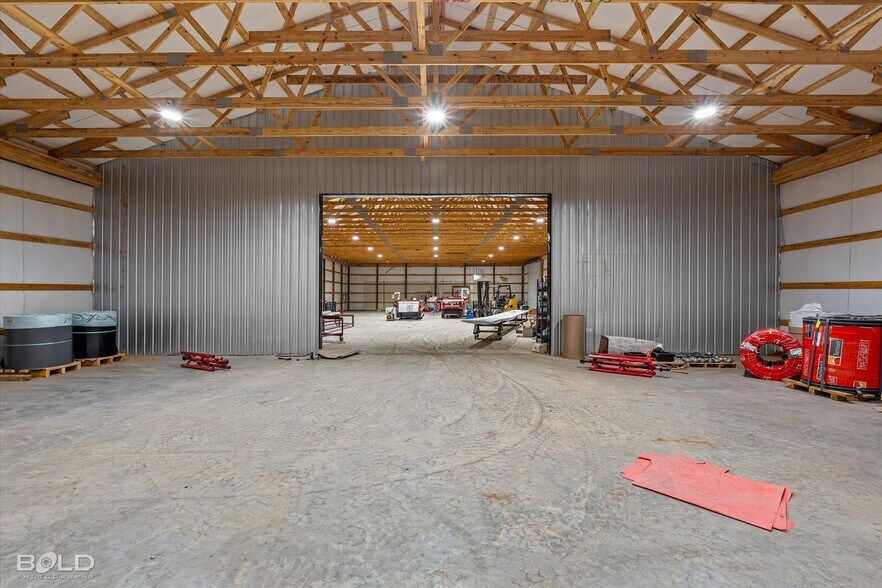 More Photos Of 150 Frontage Rd, Minden Warehouse For Sale