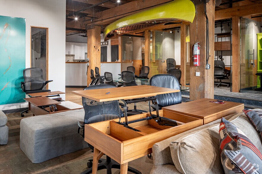More Photos Of 1200 W 35th St, Chicago Coworking Space