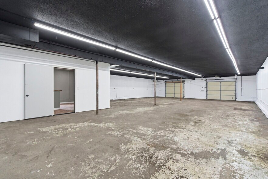 More Photos Of 1424 E Florida St, Springfield Light Manufacturing For Lease