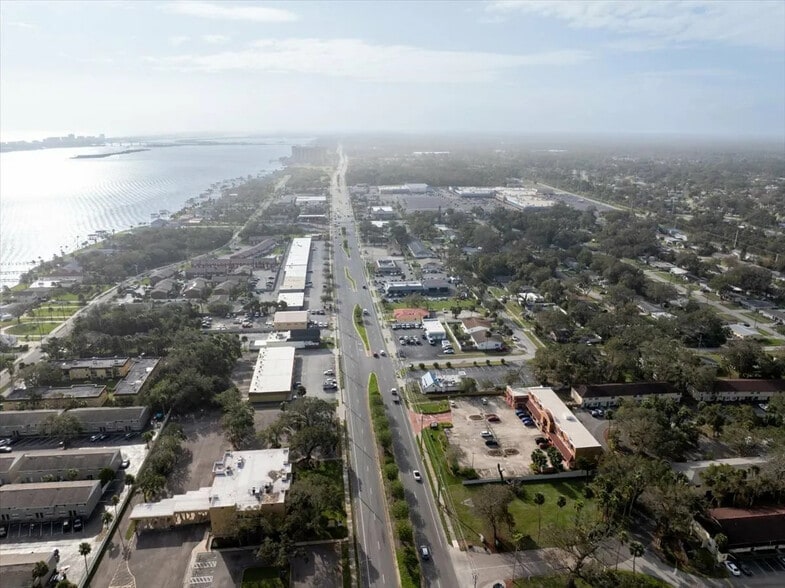 More Photos Of 2260-2307 S Ridgewood Ave, Daytona Beach Unknown For Lease