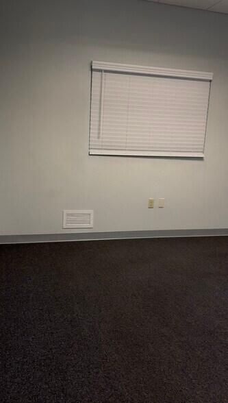 More Photos Of 5310 Clark Rd, Sarasota Medical For Lease