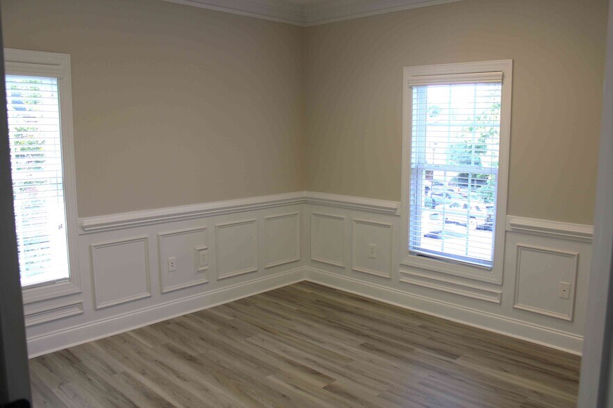 More Photos Of 8321 Six Forks Rd, Raleigh Office For Lease