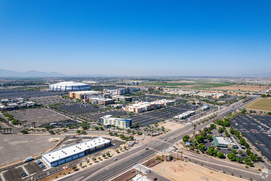 More Photos Of W Glendale Ave @ SEC Glendale Ave & Loop 101, Glendale Unknown For Lease