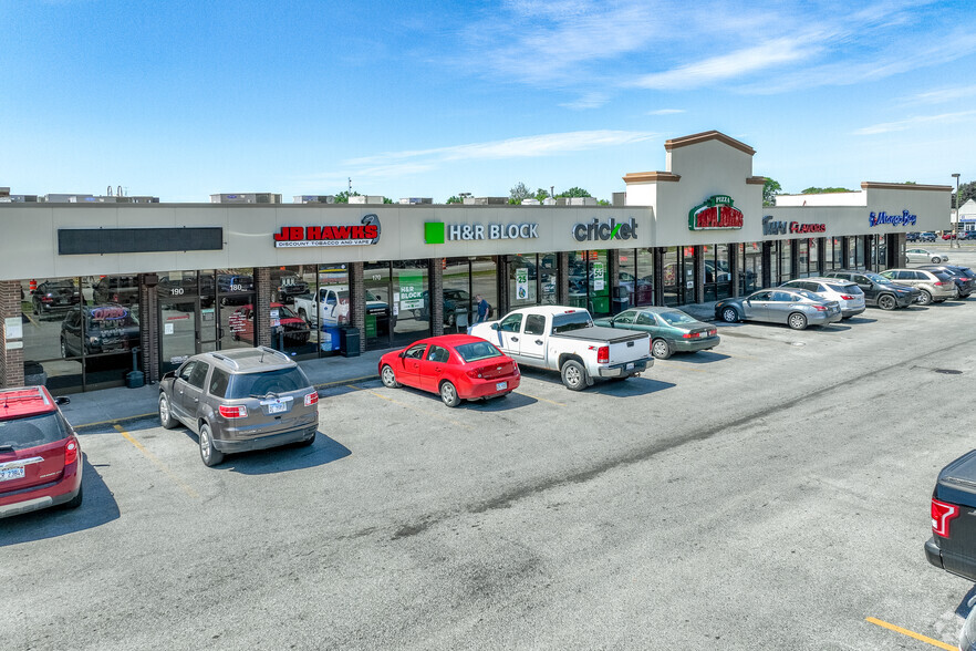 Primary Photo Of 1994-2022 1st Street A, Moline Storefront For Lease