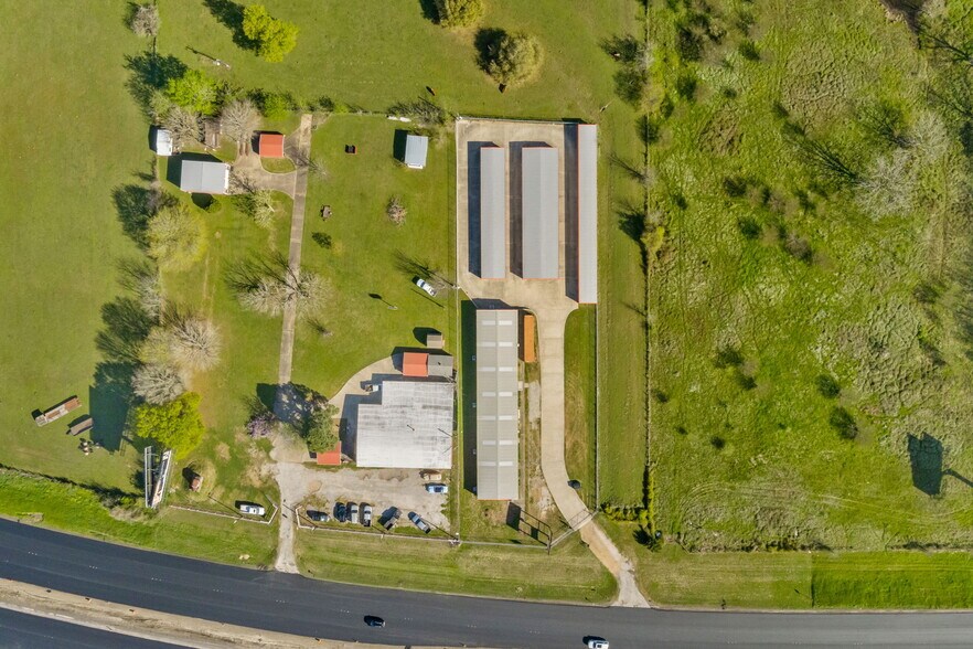 More Photos Of 8775 Highway 290 E, Chappell Hill Self Storage For Sale