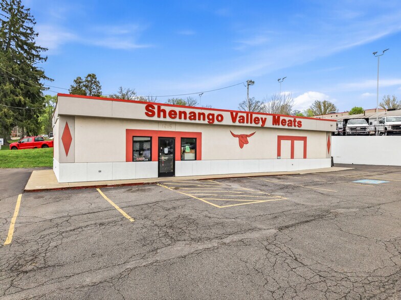 More Photos Of 1215 E State St, Sharon Freestanding For Sale