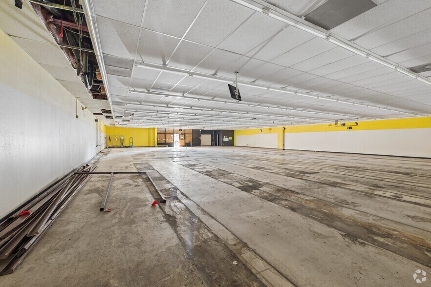 More Photos Of 1245 Spruce St, Pueblo Storefront For Sale