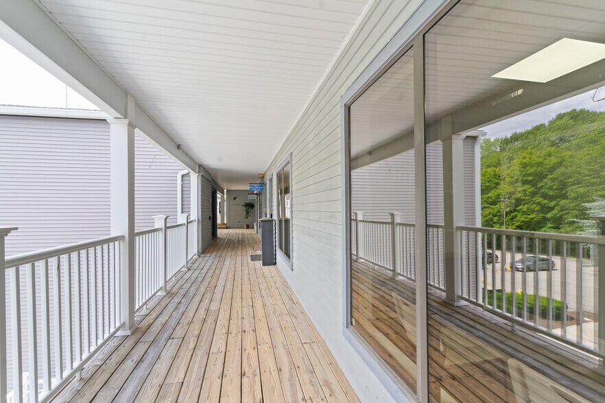 More Photos Of 1050 Main St, East Greenwich Office For Sale