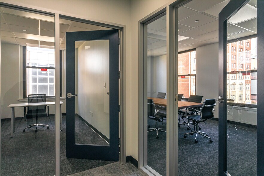 More Photos Of 15 S 9th St, Minneapolis Office For Sale