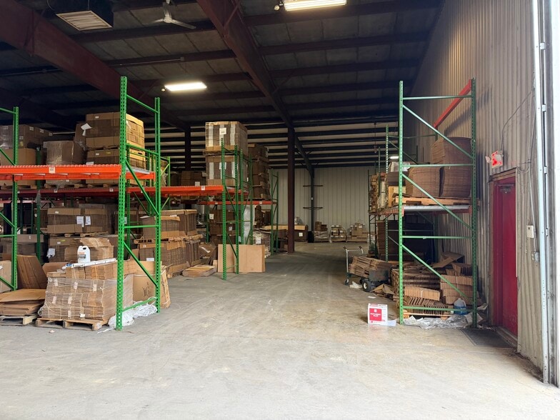 More Photos Of 1200 Morgantown Ave, Fairmont Warehouse For Sale