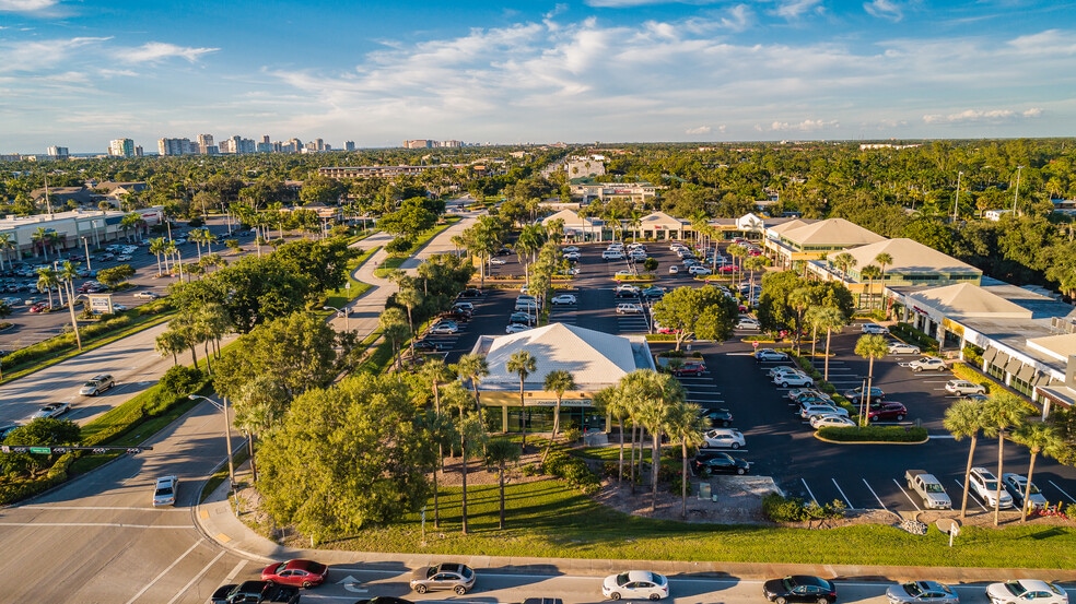 More Photos Of 2100-2184 Tamiami Trl N, Naples Unknown For Lease