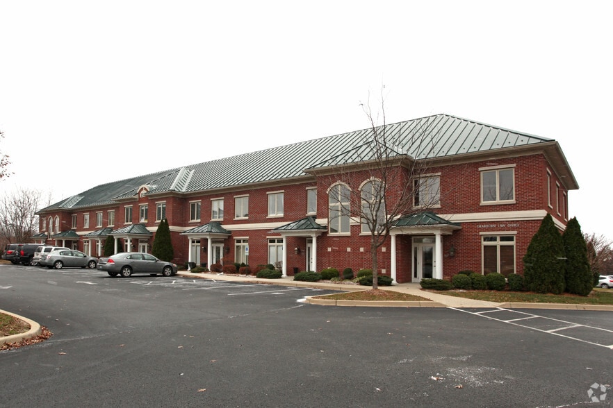 More Photos Of 2527 Nelson Miller Pky, Louisville Office For Lease
