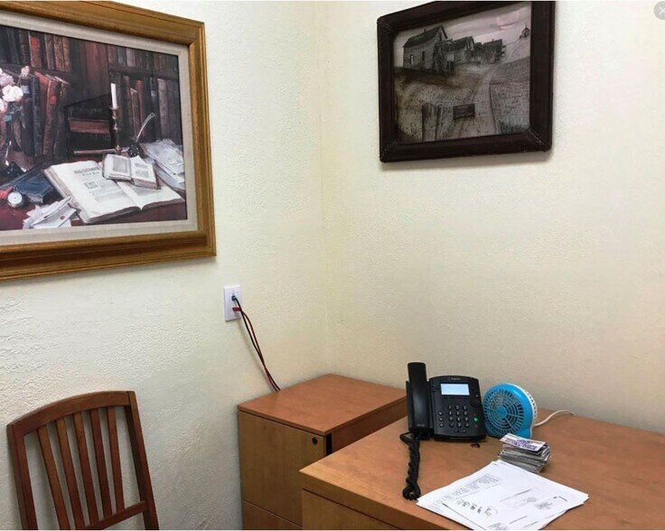 More Photos Of 7601-7625 Davie Road Ext, Hollywood Coworking Space