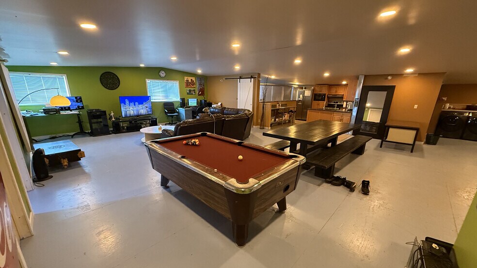 More Photos Of 377 Cameron St, Headingley Warehouse For Sale