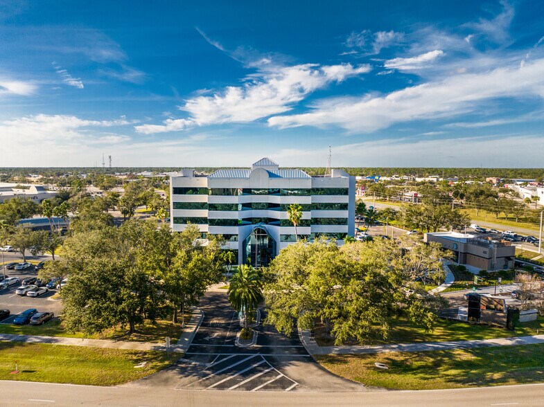 More Photos Of 18501 Murdock Cir, Port Charlotte Medical For Lease