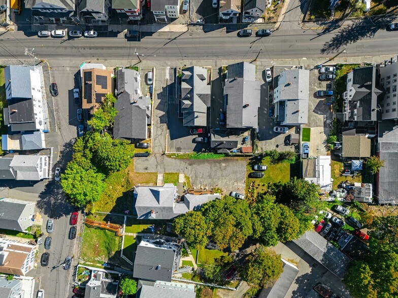 More Photos Of 499 Haverhill St, Lawrence Apartments For Sale