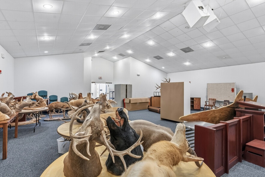 More Photos Of 2828 Harvest Rd, Jay Religious Facility For Sale