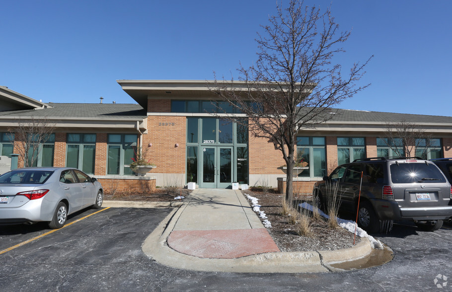 Primary Photo Of 28375 Davis Pky, Warrenville Medical For Lease