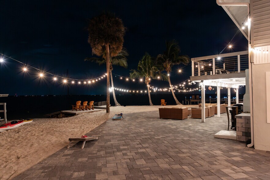 More Photos Of 3590 S Atlantic Ave, Cocoa Beach Hospitality For Sale