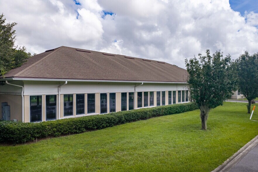 More Photos Of , Jacksonville Office For Sale