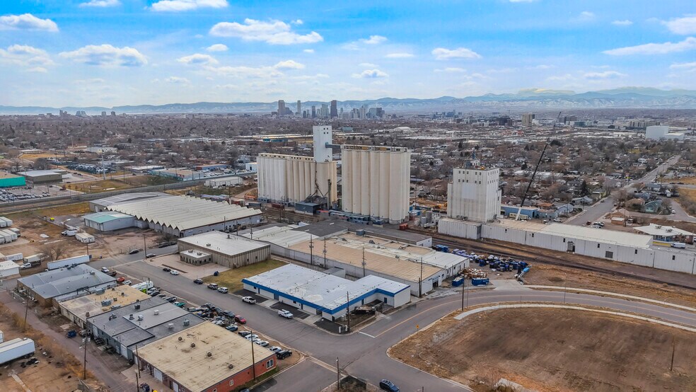 More Photos Of 4455-4477 Garfield St, Denver Warehouse For Sale