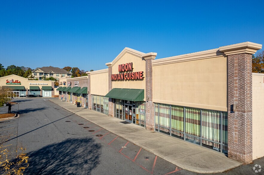 More Photos Of 2769 Chastain Meadows Pky NW, Marietta Unknown For Lease