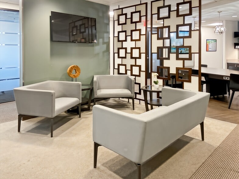 More Photos Of 21515 Hawthorne Blvd, Torrance Coworking Space