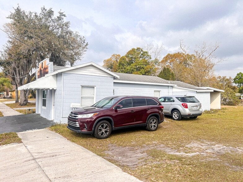 More Photos Of 1110 E Laura St, Plant City Funeral Home For Sale