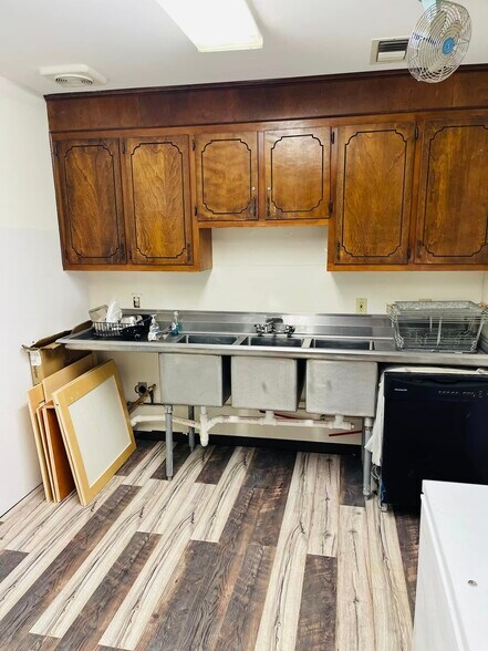 More Photos Of 301 W Main St, Stoneville Office For Sale