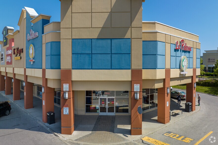 More Photos Of 200 Windflower Gate, Vaughan Storefront For Lease